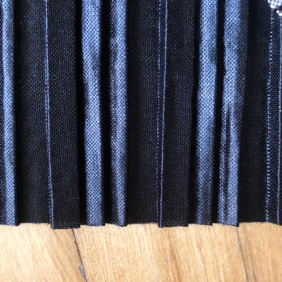 Zara Metallic Silver Culottes *3 for $30* - Picture 4 of 8